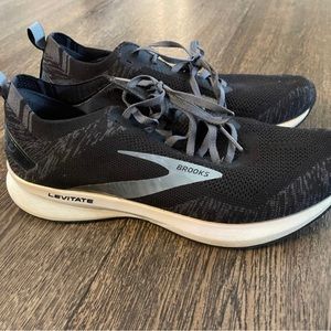 Brooks Elevate StealthFit 5